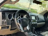 Toyota Sequoia 2015